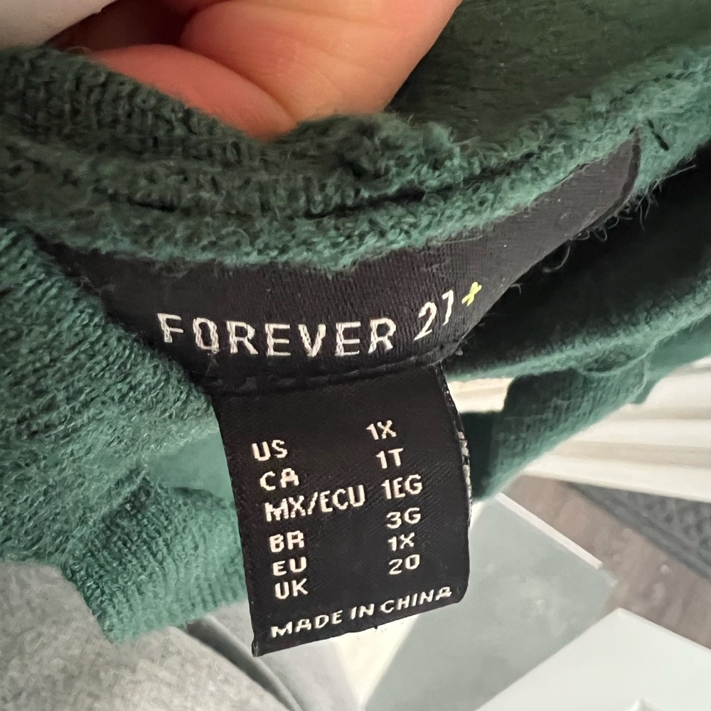 Women’s Cropped Hoodie - Picture 7 of 7